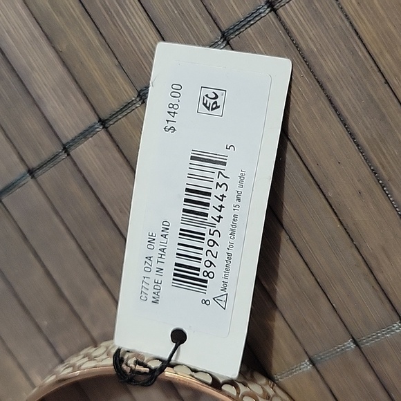 Coach Signature enamel Bangle - Picture 4 of 4